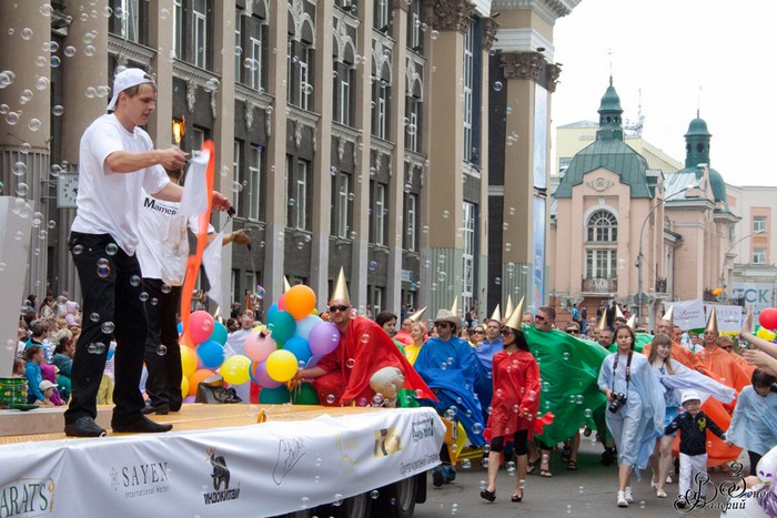 Карнавал в Иркутске. Автор фото - Валерий Зонов