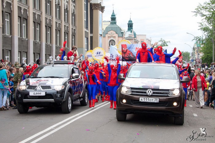 Карнавал в Иркутске. Автор фото - Валерий Зонов