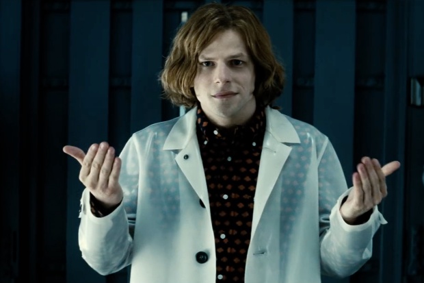 Кадр из фильма «Бэтмен против Супермена: На заре справедливости». Фото с сайта www.kinopoisk.ru