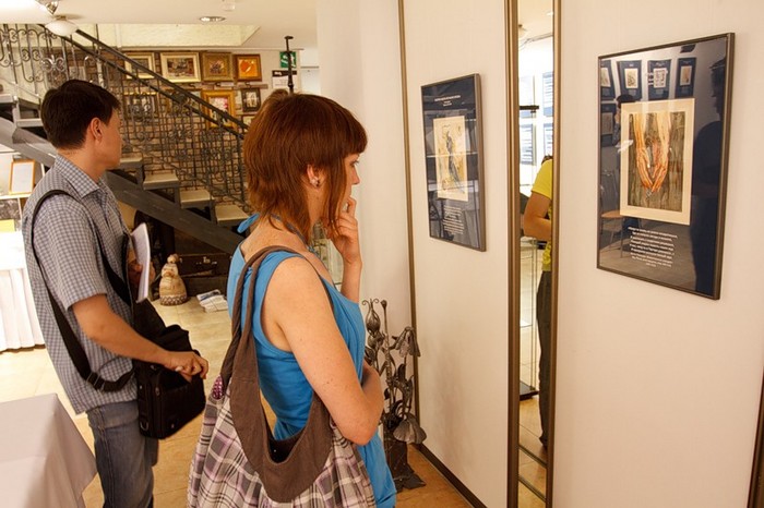 Выставка гравюр Сальвадора Дали в Иркутске. Автор фото — Александр Новиков