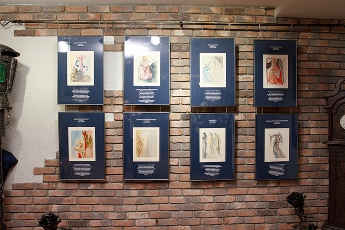 Выставка гравюр Сальвадора Дали в Иркутске. Автор фото — Александр Новиков