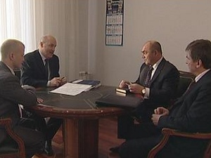 Совещание с губернатором Дмитрием Мезенцевым. Фото АС Байкал ТВ.