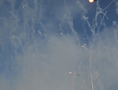 Салют был. Без восторгов.