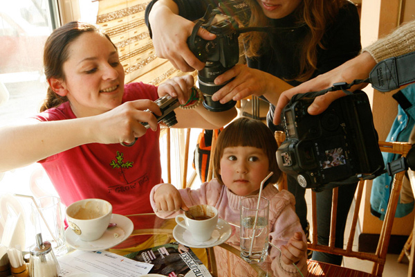 Номинация «Неформат». 3-е место. «5 минут славы». Авторы — Анна Фурман, Марина Фунт.