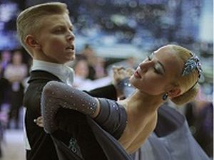 Никита Долюк и Ирина Кирюхина. Фото с сайта dancesport.ru.