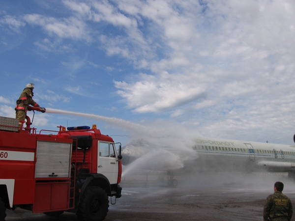 Поисковая аварийно-спасательная служба аэропорта. 2009 год.