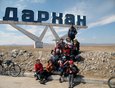 Стела перед Дарханом.