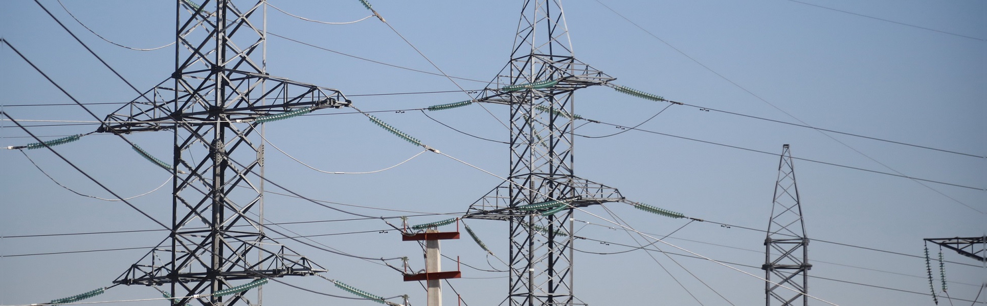 Энергодефицит в Иркутском районе устраняют: подключена подстанция в Столбова