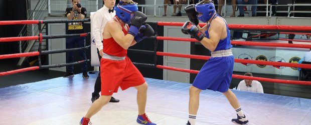В Иркутске мужчины разных профессий объединились в боксерскую лигу