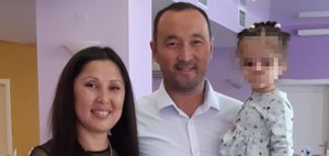 «Мамочка, не отдавай меня». У семейной пары из Иркутска отобрали приемного ребенка, которого она воспитывала пять лет