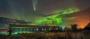 «А мы вчера увидели». Сергей Язев объяснил причины северного сияния и рассказал, ждать ли новое