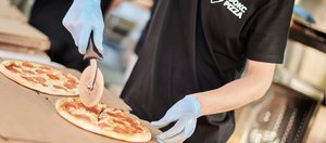 5000 и одна пицца: как «Фокс Пицца» установила рекорд России