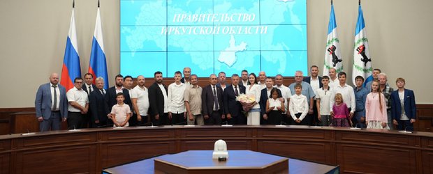Тридцать советов иркутских отцов: мужчины Приангарья продвигают семейные ценности и помогают людям