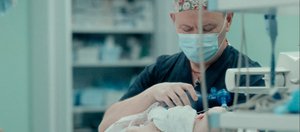 О детях, любви и надежде: в Иркутске прошел предпоказ документального фильма про доктора Юру