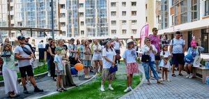 Больше чем дом: как застройщики создают условия для общения и дружбы соседей