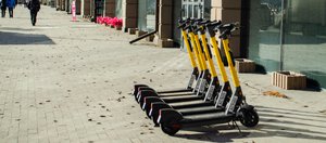 «Зло пробудилось»: в Иркутске начался сезон электросамокатов