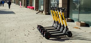 «Зло пробудилось»: в Иркутске начался сезон электросамокатов