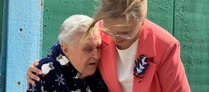 Кировск: как маленький шахтерский город выживал под обстрелами и верил в Россию