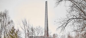 Благополучия и новых профессиональных успехов: власти поздравляют с Первомаем