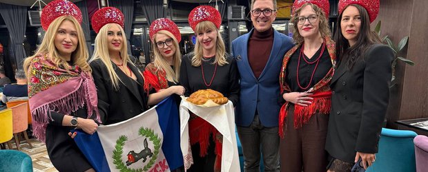 Как иркутянки в кокошниках стали героинями концерта Надежды Кадышевой?
