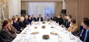 «Чем больше деятельных людей, тем быстрее преодолеем кризис»: бизнесмены и общественники Иркутска обсудили экономические сложности