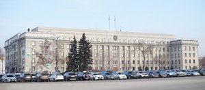 Выборы, посадки, отставки и стриптиз: нескучные политические итоги года