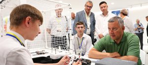 Видеть свое будущее насквозь: в Иркутской области учат детей планировать карьеру с детского сада