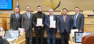 За умение слышать людей: в Заксобрании Приангарья наградили лучшие муниципальные думы