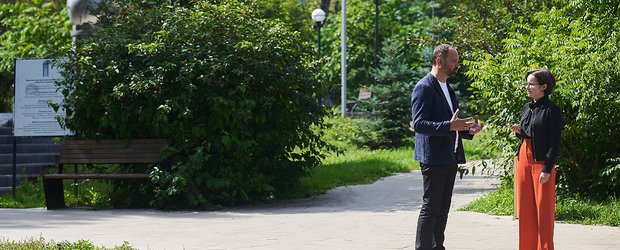 Реконструкция Улан-Баторской и передача федеральных земель городу. Александр Сафронов — об округе № 32