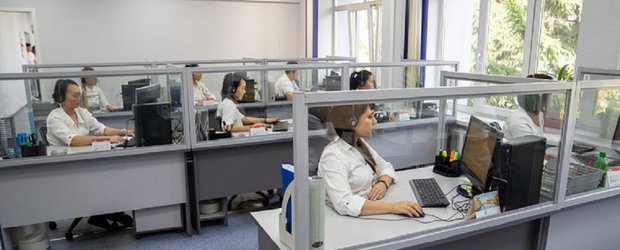 Невидимые герои коммуналки: как живут те, кто первыми слышит наши вопросы с энергоснабжением