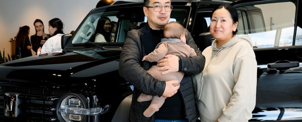 «Я не хотела идти!»: иркутянка выиграла внедорожник, купив квартиру в ЖК