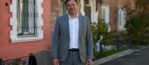 Что изменилось за год: прогулка с депутатом Артуром Бектемировым по округу № 8