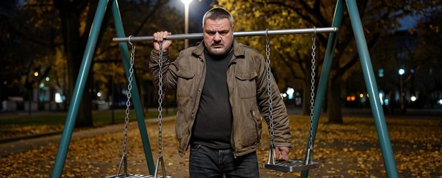 События недели: трагедия в Шелехове, дикобраз-альбинос и украденные качели