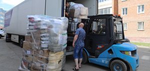 20 тонн для фронта: из Иркутска в зону СВО отправили технику, шины и продукты