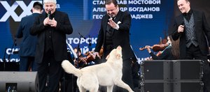 События недели: новый терминал аэропорта, собака на сцене с артистами и мать года в центре Иркутска