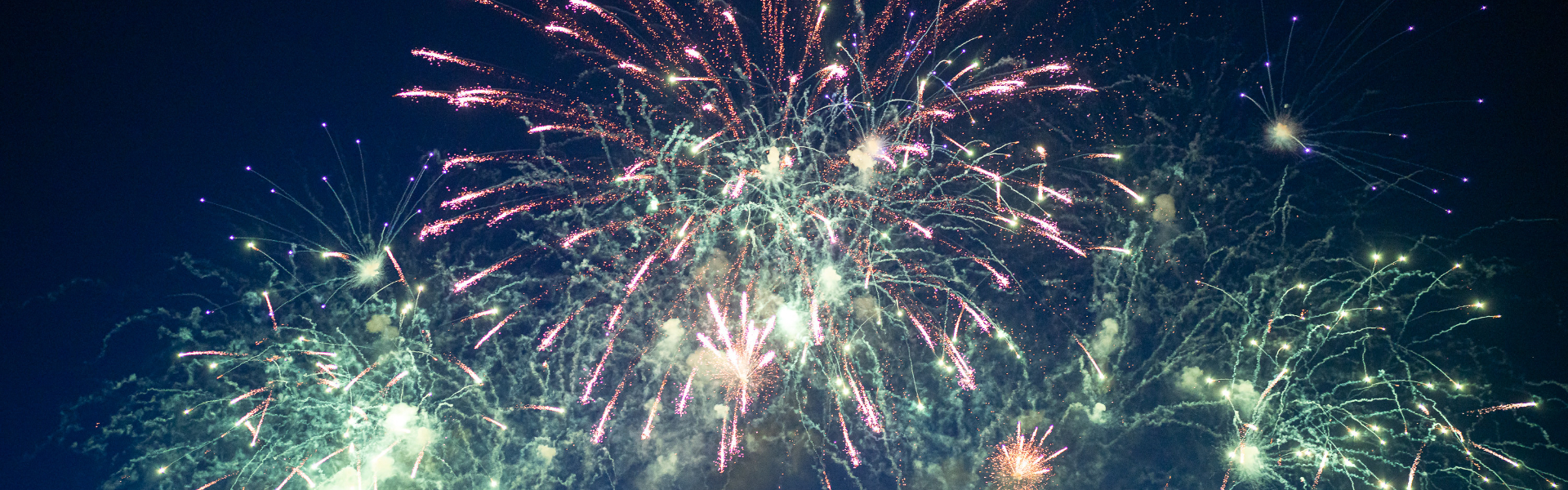 Власти Иркутской области поздравляют жителей с Новым годом