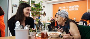 «Мы любим наш добрый домик»: благотворительному кафе в Иркутске нужны волонтеры и поддержка