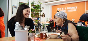 «Мы любим наш добрый домик»: благотворительному кафе в Иркутске нужны волонтеры и поддержка