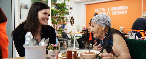 «Мы любим наш добрый домик»: благотворительному кафе в Иркутске нужны волонтеры и поддержка