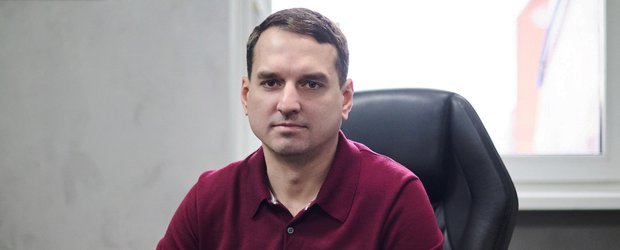 Дворы, дороги и новые соцучреждения: депутат Александр Друзенко — о развитии округа №12