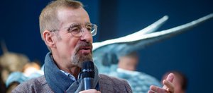 «Всё началось с поездки за самолётом рыбы»: «СибАтом» празднует юбилей
