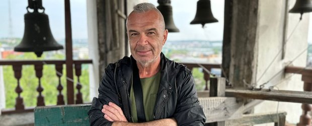 «Дозвонился»: Артур Псарёв — о 35 годах на колокольне Крестовоздвиженского храма