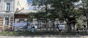 «Человек красит место»: девиз группы компаний «МедСтандарт» на «Фасаднике»