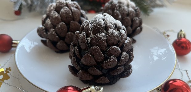Январские шишки: готовим интересный десерт для новогоднего стола