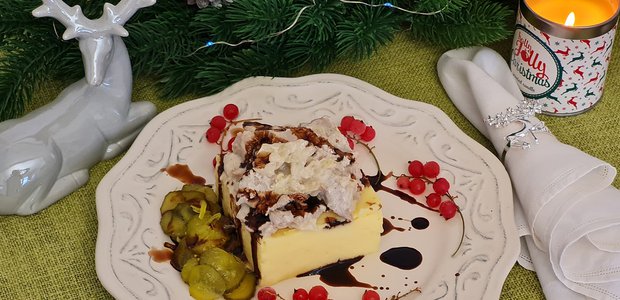Рецепт для рождественского стола: свинина в сметанно-яблочном соусе