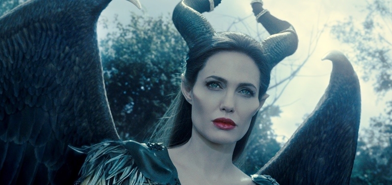 С 29 мая в иркутских кинотеатрах идет фильм «Малефисента» — сказка о злой колдунье из «Спящей красавицы».