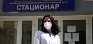 «Две недели уже выстояли». Врач о работе в госпитале для больных коронавирусом