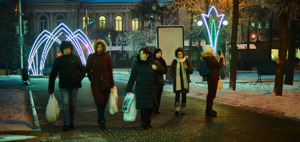 Уже сейчас в воздухе витает праздничное настроение.