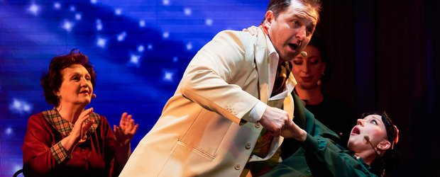 «Немного о женском»: о чём именно новый спектакль Иркутского музтеатра?