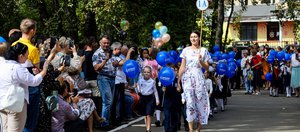 Яркая встреча 1 сентября в Иркутске